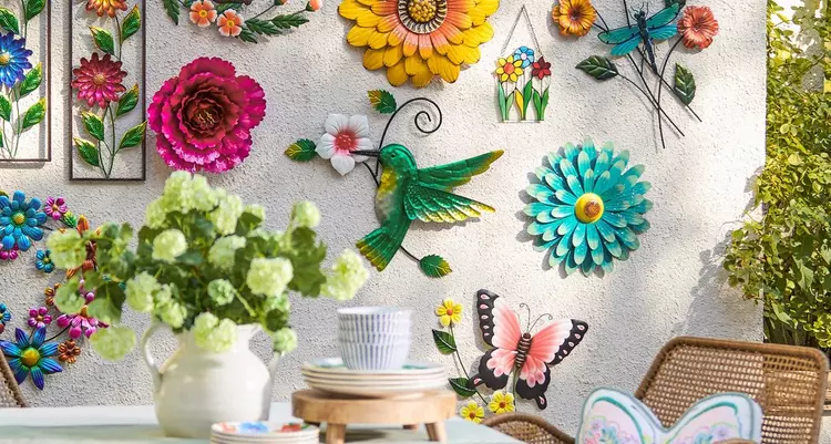 Spring Shop Wall Decor